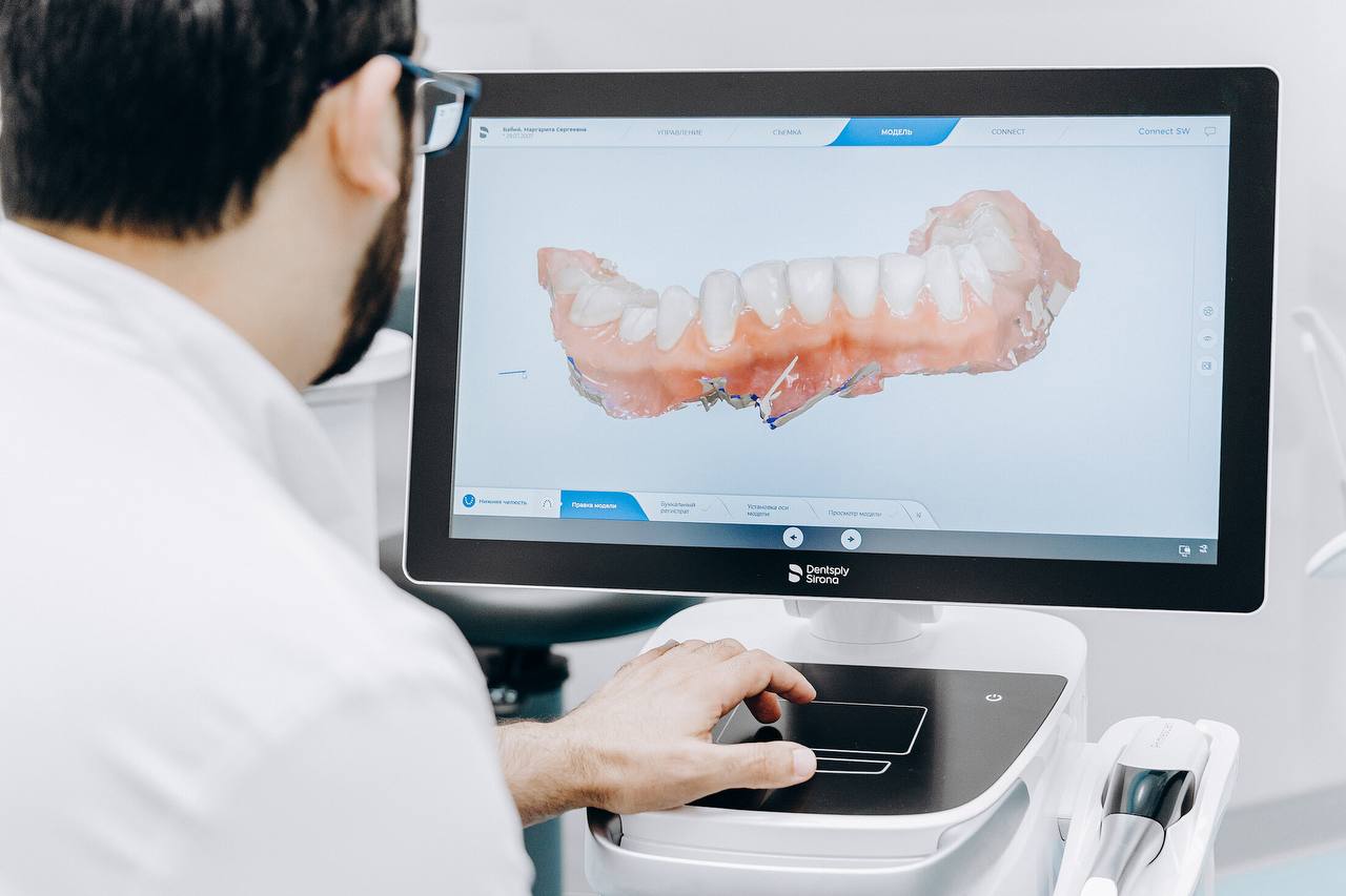 Разрушенный зуб